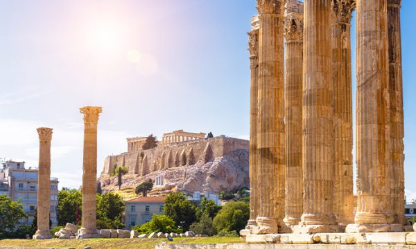 חופשה באתונה כולל טברנה וסיור במבצע